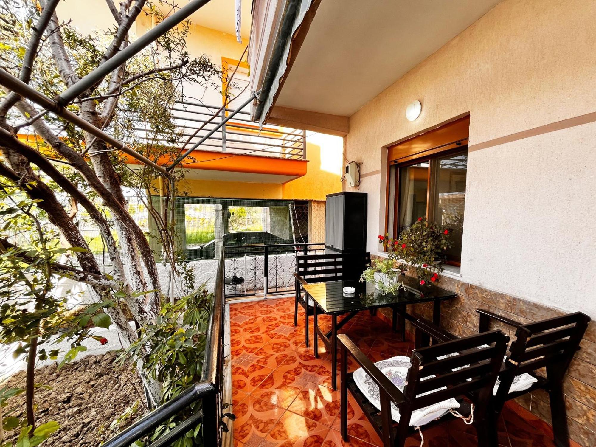 Beach & Chill Apartments Vlore Exterior photo