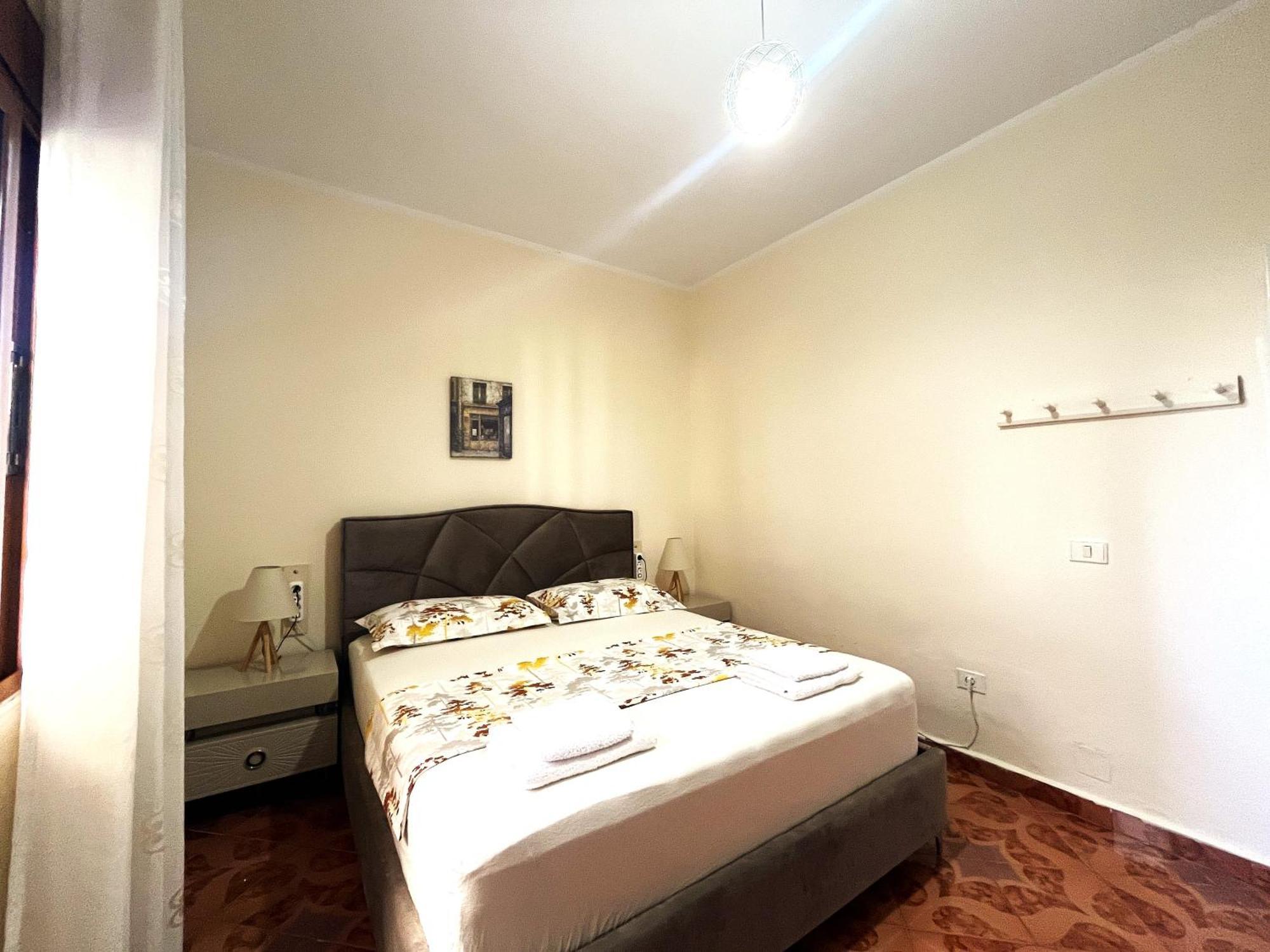 Beach & Chill Apartments Vlore Exterior photo