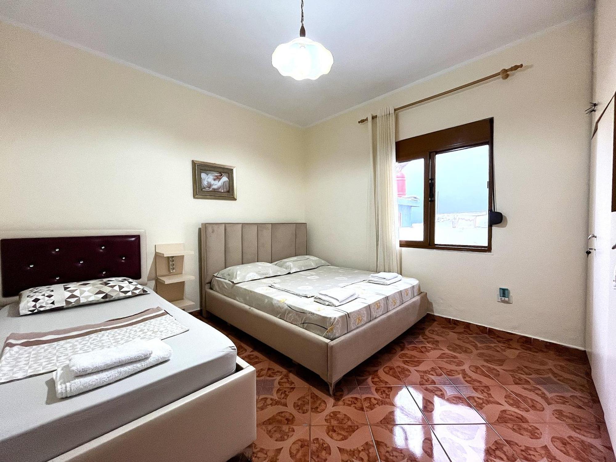 Beach & Chill Apartments Vlore Exterior photo